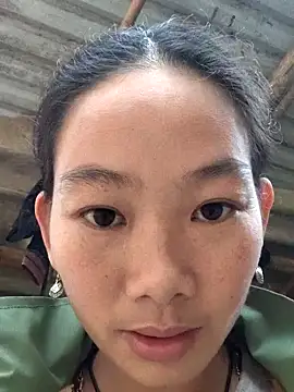 gio-thu online show from 12/20/25, 10:18