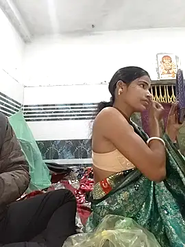 funnight4ubaby8456 online show from 01/06/26, 05:17