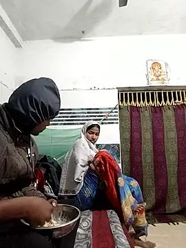 funnight4ubaby8456 online show from 01/15/26, 06:33