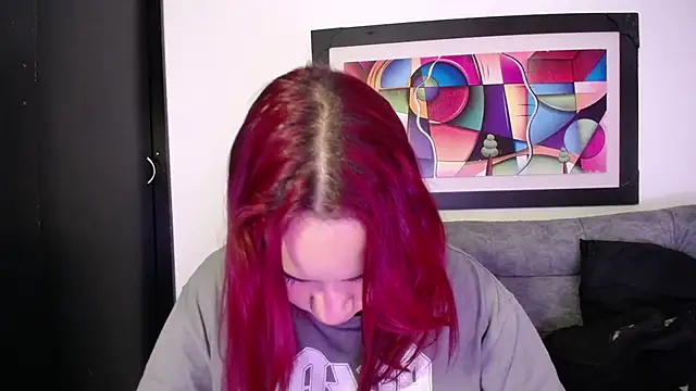 Kari Ruiz  online show from 02/06/26, 08:27