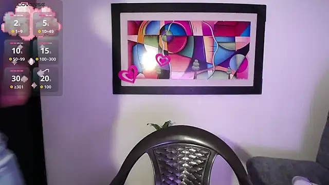 Kari Ruiz  online show from 04/09/26, 10:27