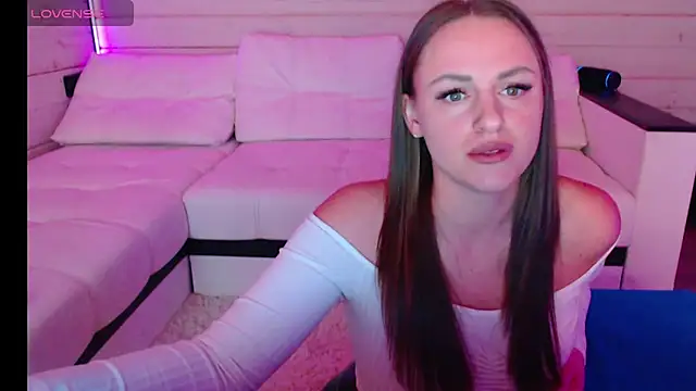 Snapshot of CandyBunie chatting on 02/17/26, 02:53 CandyBunie online show from 02/17/26, 02:53