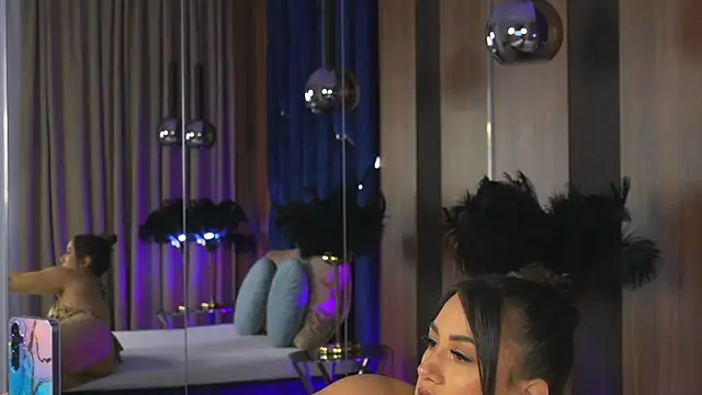 Talia Lure online show from 11/12/25, 07:56