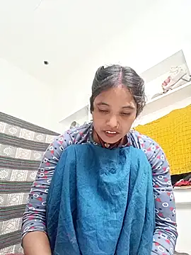 Snapshot of Cuty_tanya chatting on 12/22/25, 06:57 Cuty tanya online show from 12/22/25, 06:57