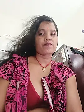 Snapshot of Cuty_tanya chatting on 07/16/26, 07:16 Cuty tanya online show from 07/16/26, 07:16