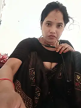 Snapshot of Cuty_tanya chatting on 06/08/26, 02:12 Cuty tanya online show from 06/08/26, 02:12