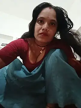 Snapshot of Cuty_tanya chatting on 07/11/26, 05:02 Cuty tanya online show from 07/11/26, 05:02