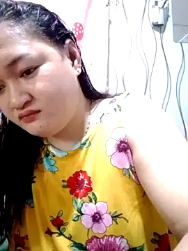 sweetannie13 online show from 02/15/26, 07:51