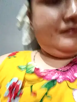 sweetannie13 online show from 10/26/25, 07:58