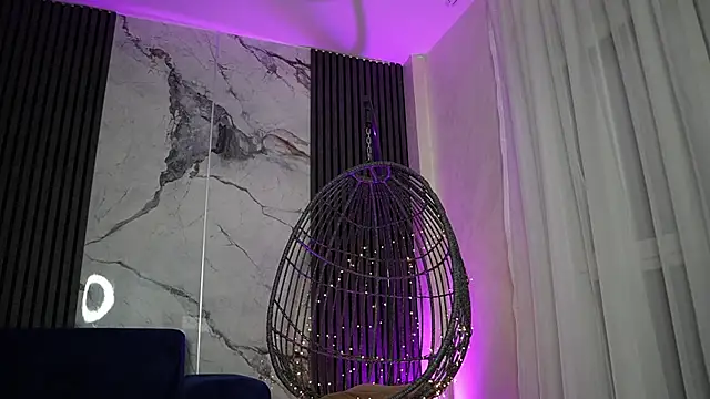 Snapshot of RachelRavee chatting on 11/15/25, 05:00 RachelRavee online show from 11/15/25, 05:00