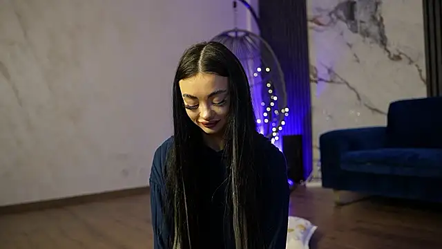 RachelRavee online show from 03/30/26, 04:14