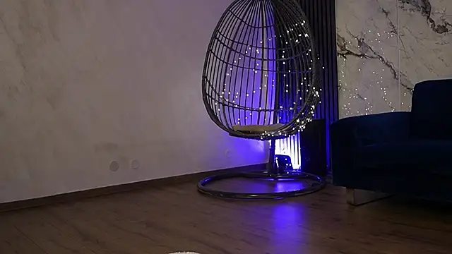 RachelRavee online show from 01/12/26, 05:25