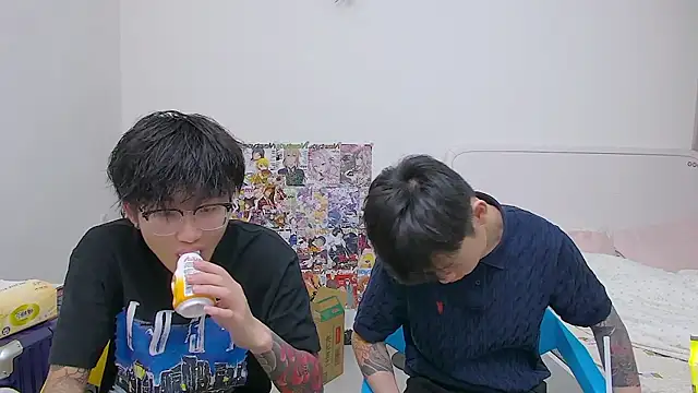 KK-cuteboy online show from 05/30/26, 01:17