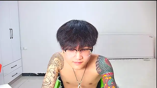 KK-cuteboy online show from 05/23/26, 03:22