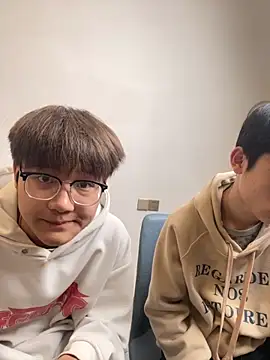 KK-cuteboy online show from 11/06/25, 11:58