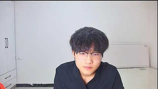 KK-cuteboy online show from 05/24/26, 11:54