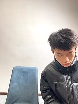 KK-cuteboy online show from 11/11/25, 11:38