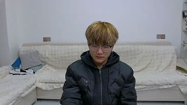 Snapshot of KK-cuteboy chatting on 02/19/26, 11:07 KK-cuteboy online show from 02/19/26, 11:07