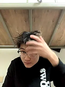 KK-cuteboy online show from 11/30/25, 10:27