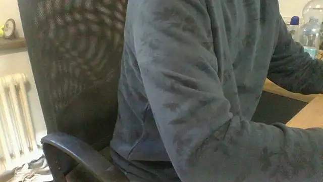 Kawayleo online show from 11/14/25, 09:13