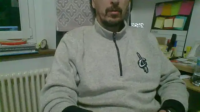 Snapshot of Kawayleo chatting on 02/19/26, 01:30 Kawayleo online show from 02/19/26, 01:30