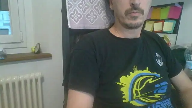 Kawayleo online show from 10/21/25, 03:33