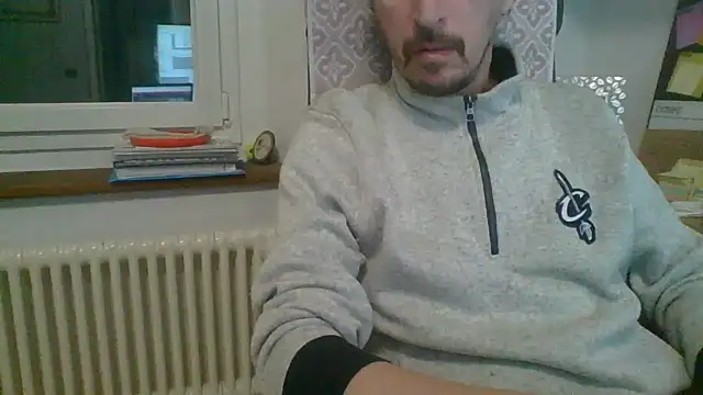 Snapshot of Kawayleo chatting on 02/18/26, 09:50 Kawayleo online show from 02/18/26, 09:50