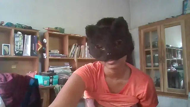 Nora-2003 online show from 04/10/26, 03:24