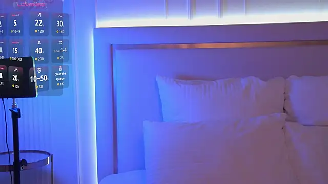 BettyLeen online show from 04/14/26, 03:55