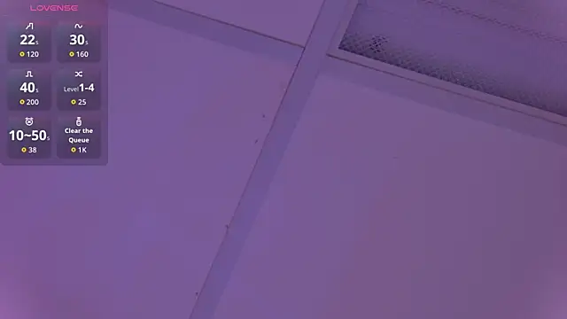 Snapshot of BettyLeen chatting on 12/18/25, 03:55 BettyLeen online show from 12/18/25, 03:55