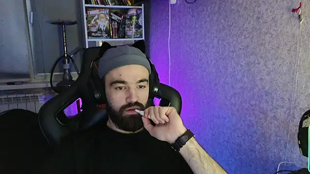 Nik Namee online show from 11/06/25, 03:49