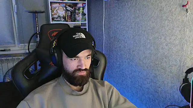 Nik Namee online show from 11/13/25, 05:22