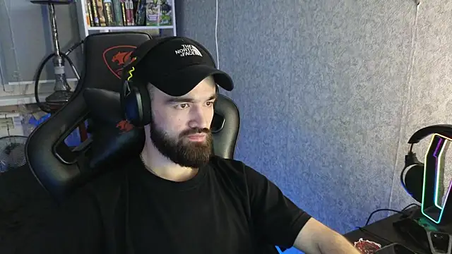 Nik Namee online show from 11/27/25, 05:24