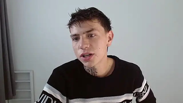 hot teo  online show from 11/29/25, 12:16