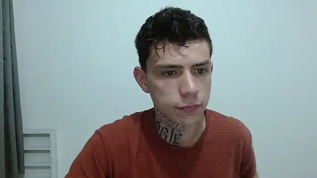 hot teo  online show from 11/28/25, 11:10