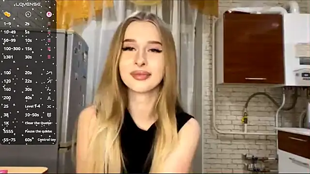 Snapshot of RosalindSherlock chatting on 10/22/25, 08:30 RosalindSherlock online show from 10/22/25, 08:30