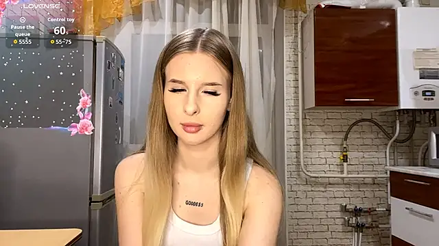 Snapshot of RosalindSherlock chatting on 10/24/25, 08:19 RosalindSherlock online show from 10/24/25, 08:19