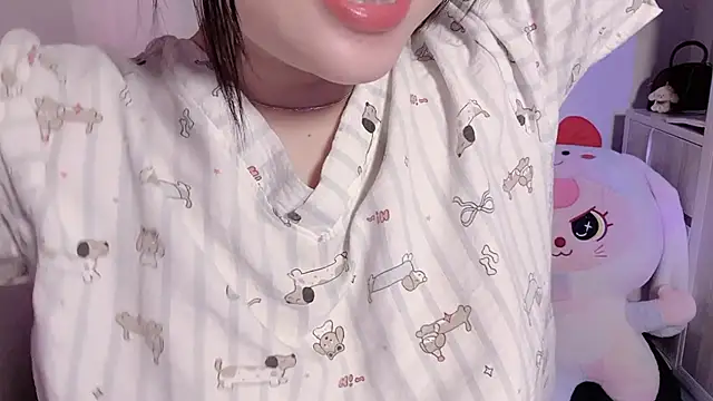 BeChinh Lee online show from 06/12/26, 05:21