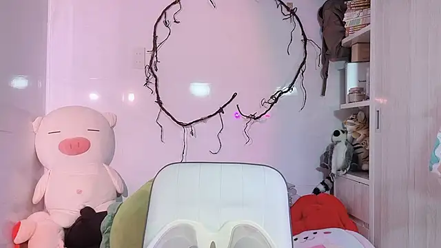 BeChinh Lee online show from 07/18/26, 05:38