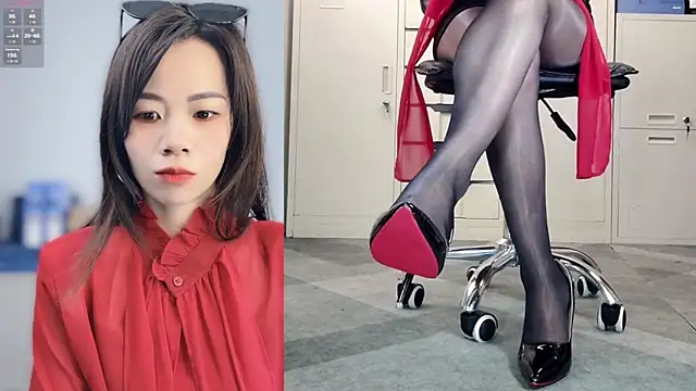 Snapshot of Lynnalltop-165-KeKe chatting on 04/08/26, 04:03 Lynnalltop-165-KeKe online show from 04/08/26, 04:03