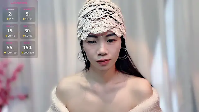 Snapshot of Lynnalltop-165-KeKe chatting on 01/06/26, 07:01 Lynnalltop-165-KeKe online show from 01/06/26, 07:01