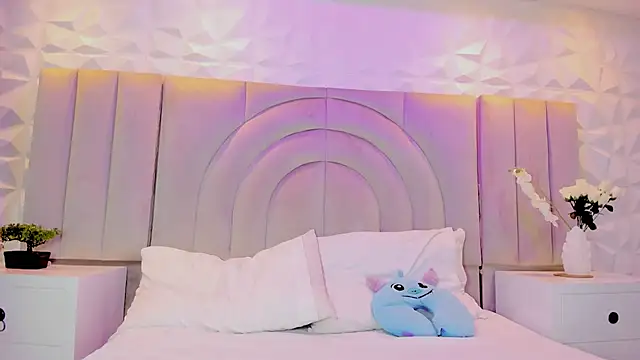 Snapshot of rebeca_brown_ chatting on 01/09/26, 11:50 rebeca brown online show from 01/09/26, 11:50