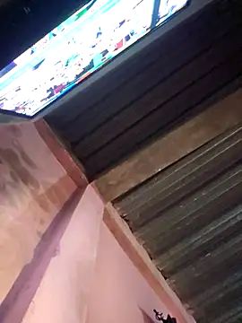 dreamerrrrr1 online show from 12/17/25, 09:09