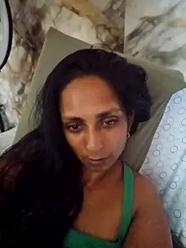 dreamerrrrr1 online show from 10/09/25, 05:35