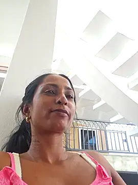 dreamerrrrr1 online show from 10/10/25, 06:42