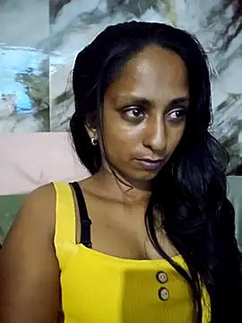 dreamerrrrr1 online show from 10/28/25, 11:47