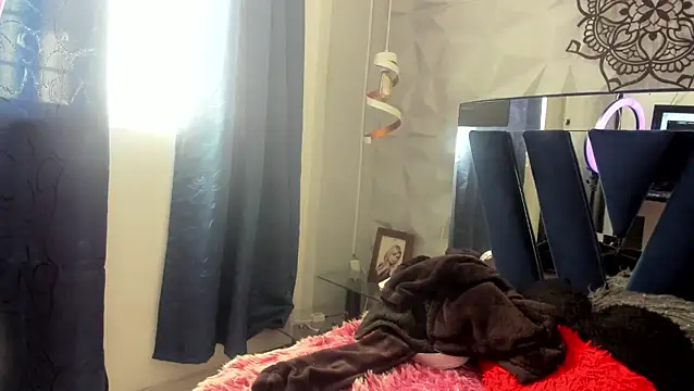 pamela velazco online show from 12/01/25, 01:23