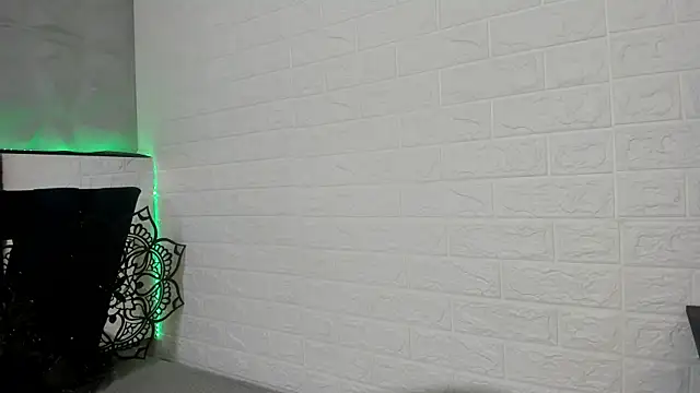 pamela velazco online show from 10/09/25, 01:11