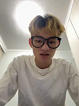 sexyboy-lele online show from 10/10/25, 12:17