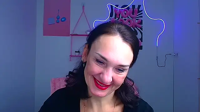 Rosie Rosee online show from 02/06/26, 12:45